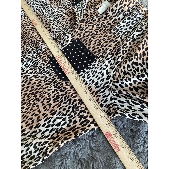 Chico’s Women's Animal Print Roll-Tab Sleeve Blouse Top Black Brown Size 4 (xl) - Picture 7 of 9